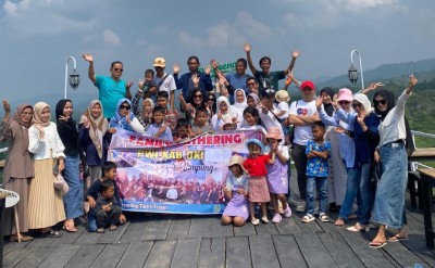 Bangun Kekompakan PWI dan IKWI OKI Gelar…