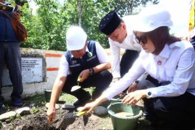 Gubernur Herman Deru Resmikan Pembangunan…