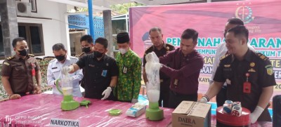 Kajari OKI Musnahkan Barang Bukti Berkekuatan…