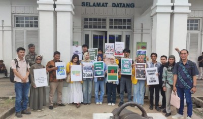 Mahasiswa dan LBH Kawal Sidang Gugatan 25 Media di PN Palembang, Soroti Kebebasan Pers