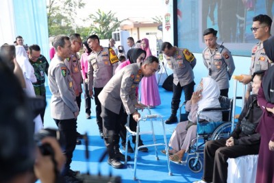 Operasi Katarak hingga Bibir Sumbing Gratis, Ribuan Warga Serbu Bakti Kesehatan Polda Sumsel