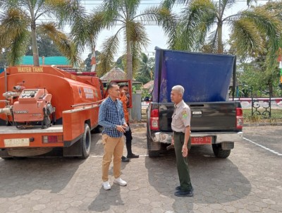 Pj. Bupati Apriyadi Siagakan Bantuan Air…