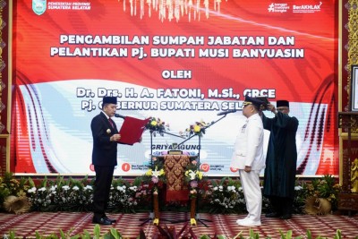 Pj Gubernur Agus Fatoni Resmi Lantik Sandi…