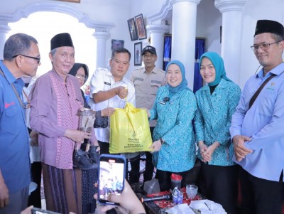 Ramlah Bahagia Dapat Kaki Palsu