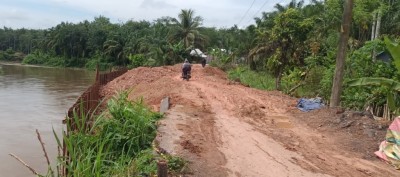 Sejumlah Warga Keluhkan Lambannya Pembangunan…