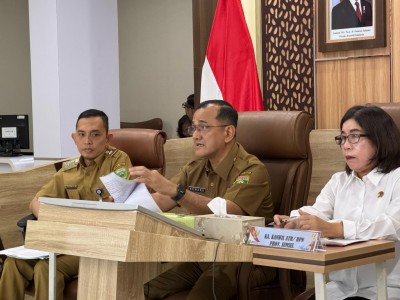 Sekda Edward Hadiri Rakor Program Pembahasan…