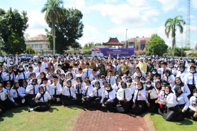 Senyum Ceria Ratusan Guru Honorer di OKI…