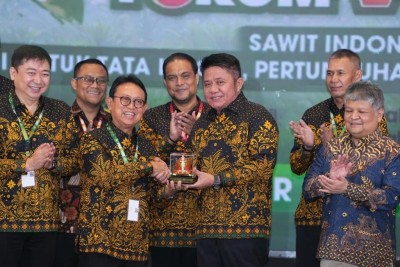 Target B50 dan Tekanan Global Jadi Isu Utama, Gubernur Dorong Reformasi Tata Kelola Sawit di Andalas