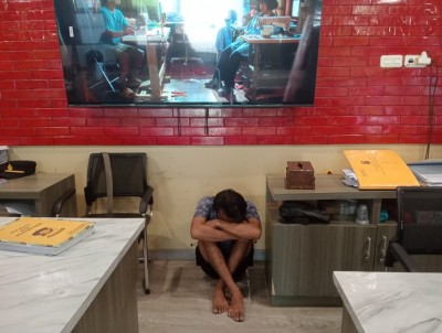 Terekam CCTV, Spesialis Maling Kosan Ditangkap Warga